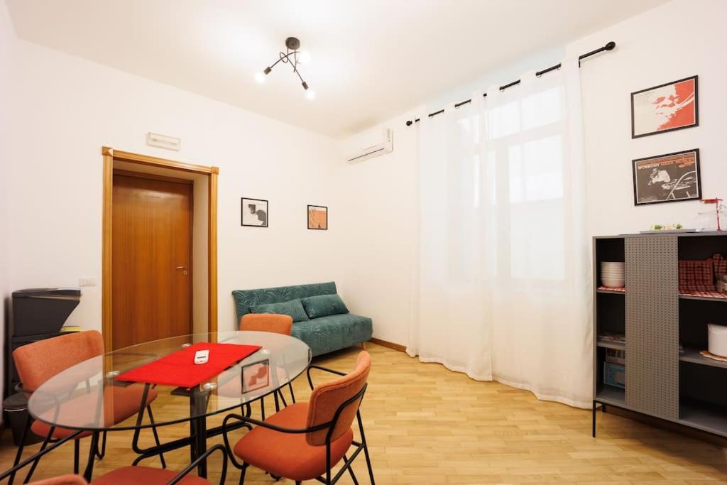 Dante 2 Super Next Metro By Houseinnaples Apartamento *