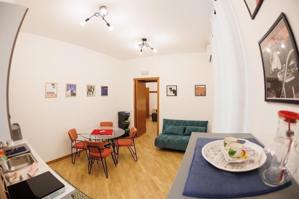 Dante 2 Super Next Metro By Houseinnaples * Naples